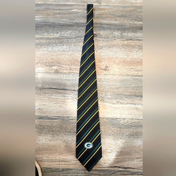 NFL Green Bay Packers Handmade Silk Tie Men's Packers Necktie Dad Football Gift - Picture 1 of 5